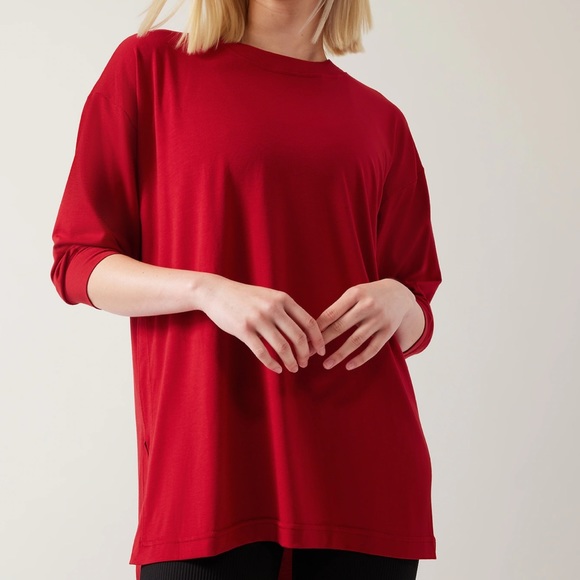 Athleta Tops - Athleta Red Inspire Top Size Medium